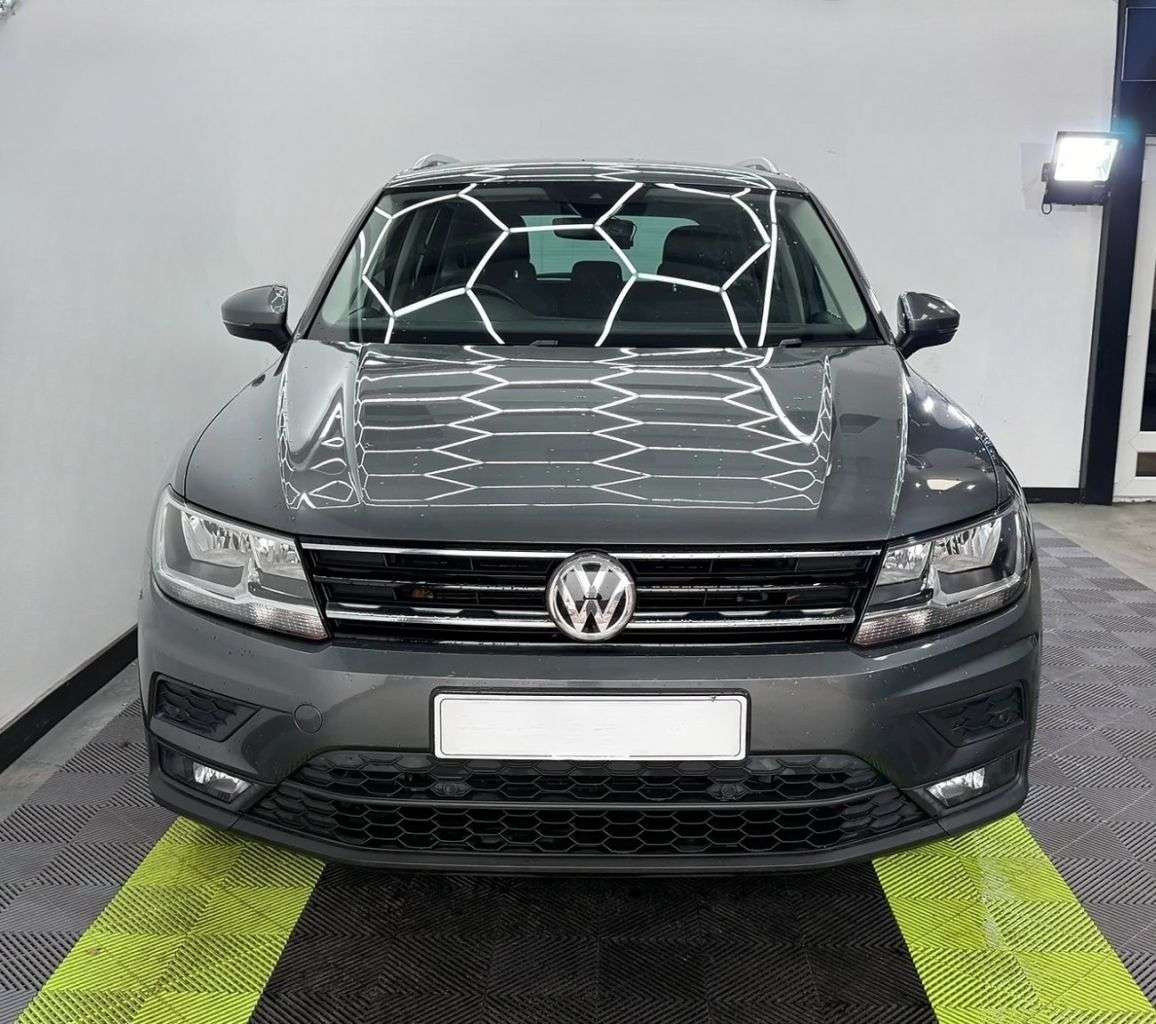 2017 VOLKSWAGEN TIGUAN 2017 VOLKSWAGEN TIGUAN