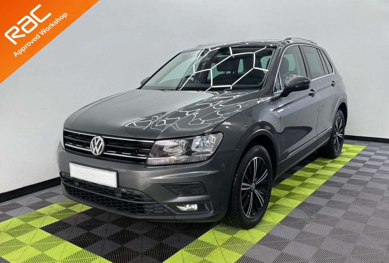 2017 VOLKSWAGEN TIGUAN 2017 VOLKSWAGEN TIGUAN