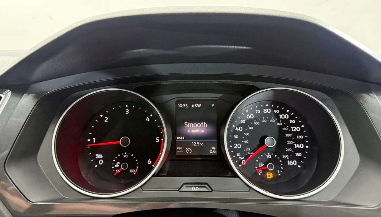 2017 VOLKSWAGEN TIGUAN 2017 VOLKSWAGEN TIGUAN