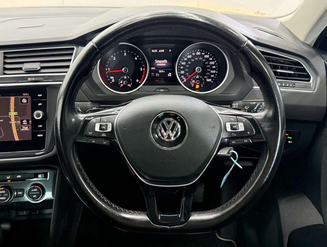 2017 VOLKSWAGEN TIGUAN 2017 VOLKSWAGEN TIGUAN