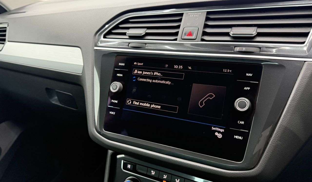 2017 VOLKSWAGEN TIGUAN 2017 VOLKSWAGEN TIGUAN