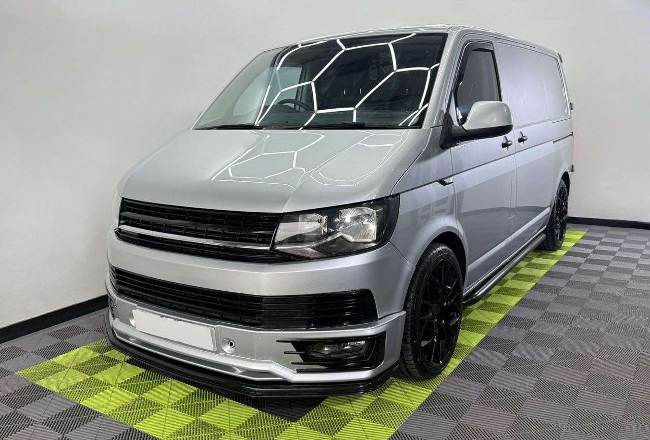 A 2016 VOLKSWAGEN TRANSPORTER 2.0 TDI T28 BlueMotion Tech Startline Panel Van 5dr Diesel Manual FWD SWB E A 2016 VOLKSWAGEN TRANSPORTER 2.0 TDI T28 BlueMotion Tech Startline Panel Van 5dr Diesel Manual FWD SWB E