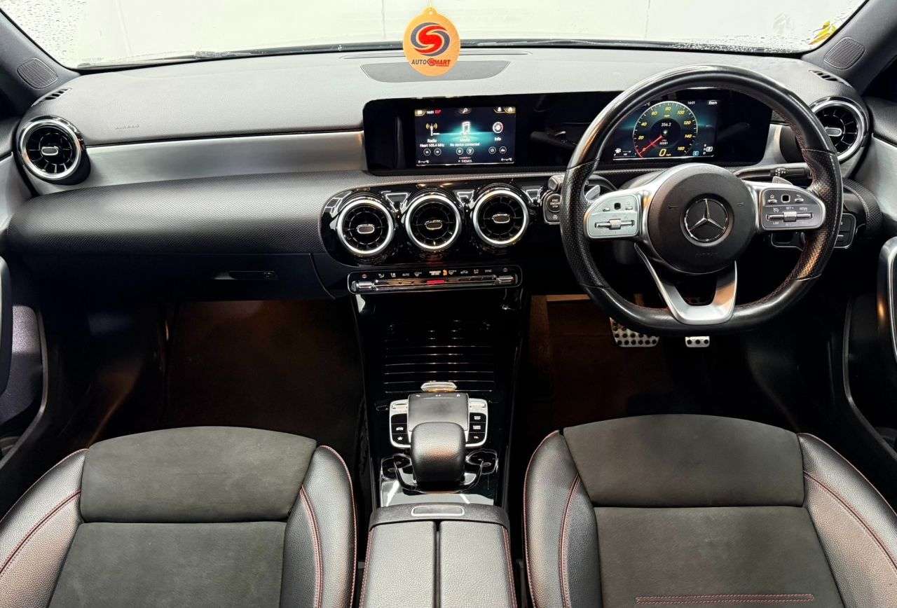 2018 MERCEDES-BENZ A-CLASS 2018 MERCEDES-BENZ A-CLASS