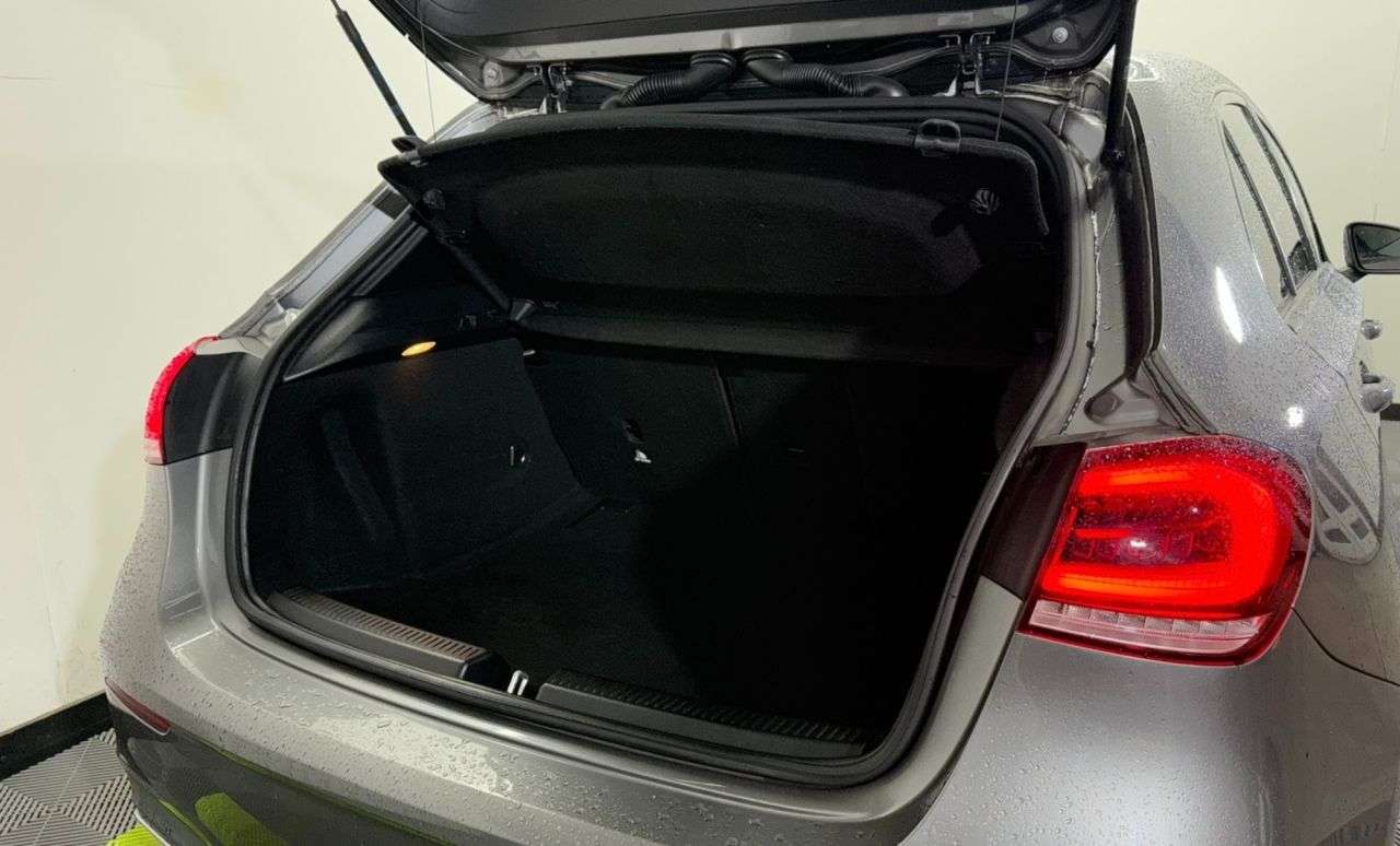 2018 MERCEDES-BENZ A-CLASS 2018 MERCEDES-BENZ A-CLASS