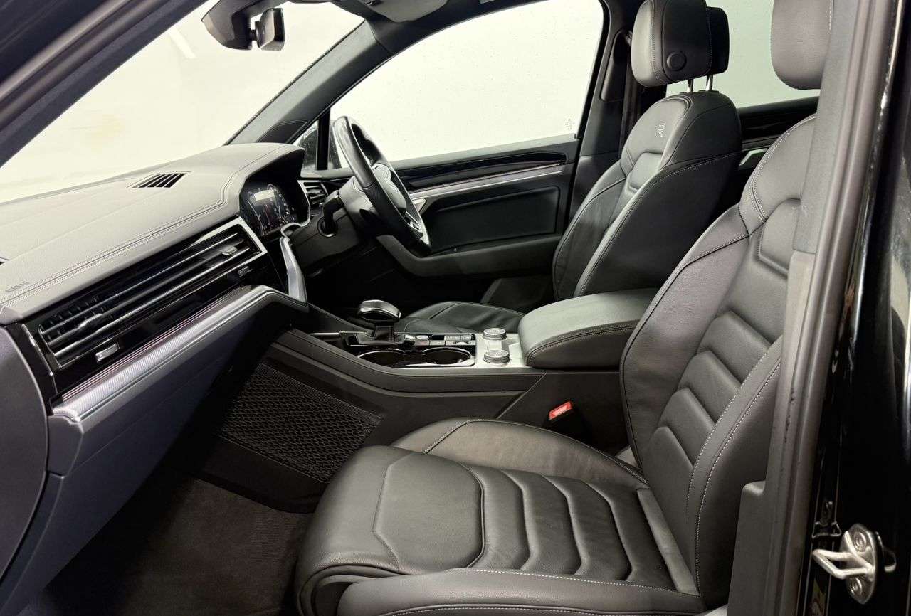 2023 VOLKSWAGEN TOUAREG 2023 VOLKSWAGEN TOUAREG