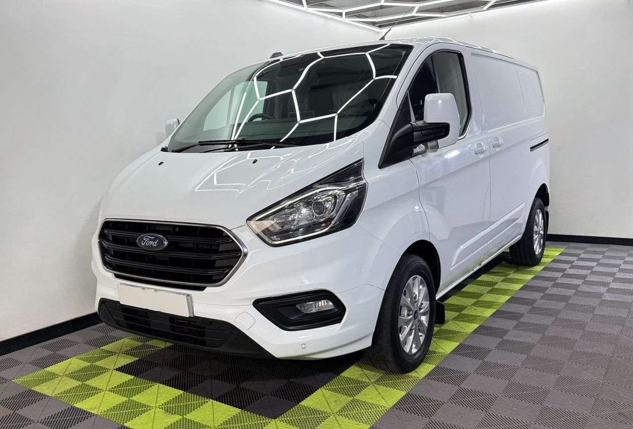 A 2020 FORD TRANSIT CUSTOM 2.0 300 EcoBlue Limited Panel Van 5dr Diesel Manual L1 H1 Euro 6 (s/s) (130 A 2020 FORD TRANSIT CUSTOM 2.0 300 EcoBlue Limited Panel Van 5dr Diesel Manual L1 H1 Euro 6 (s/s) (130