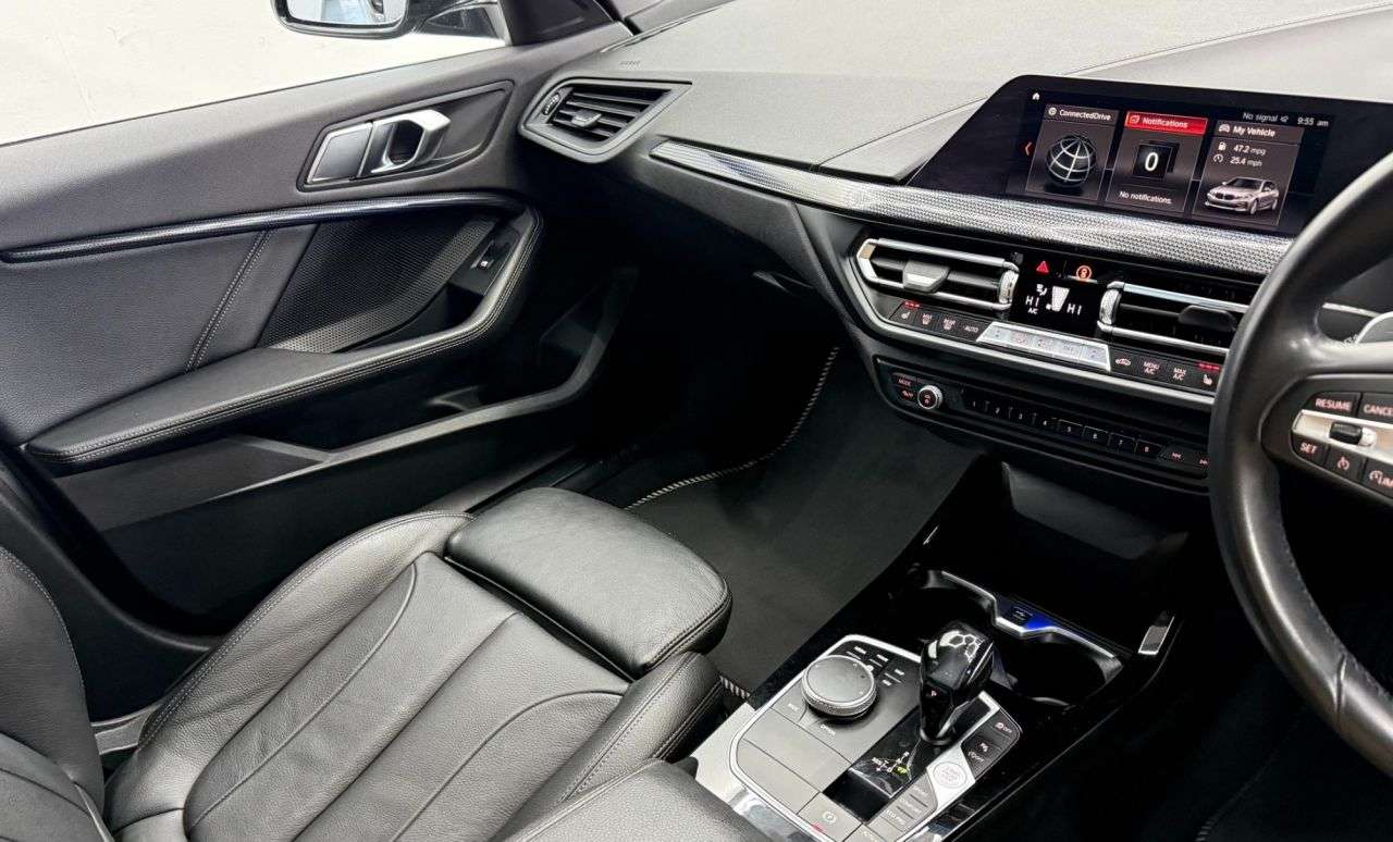 2019 BMW 1 SERIES 2019 BMW 1 SERIES