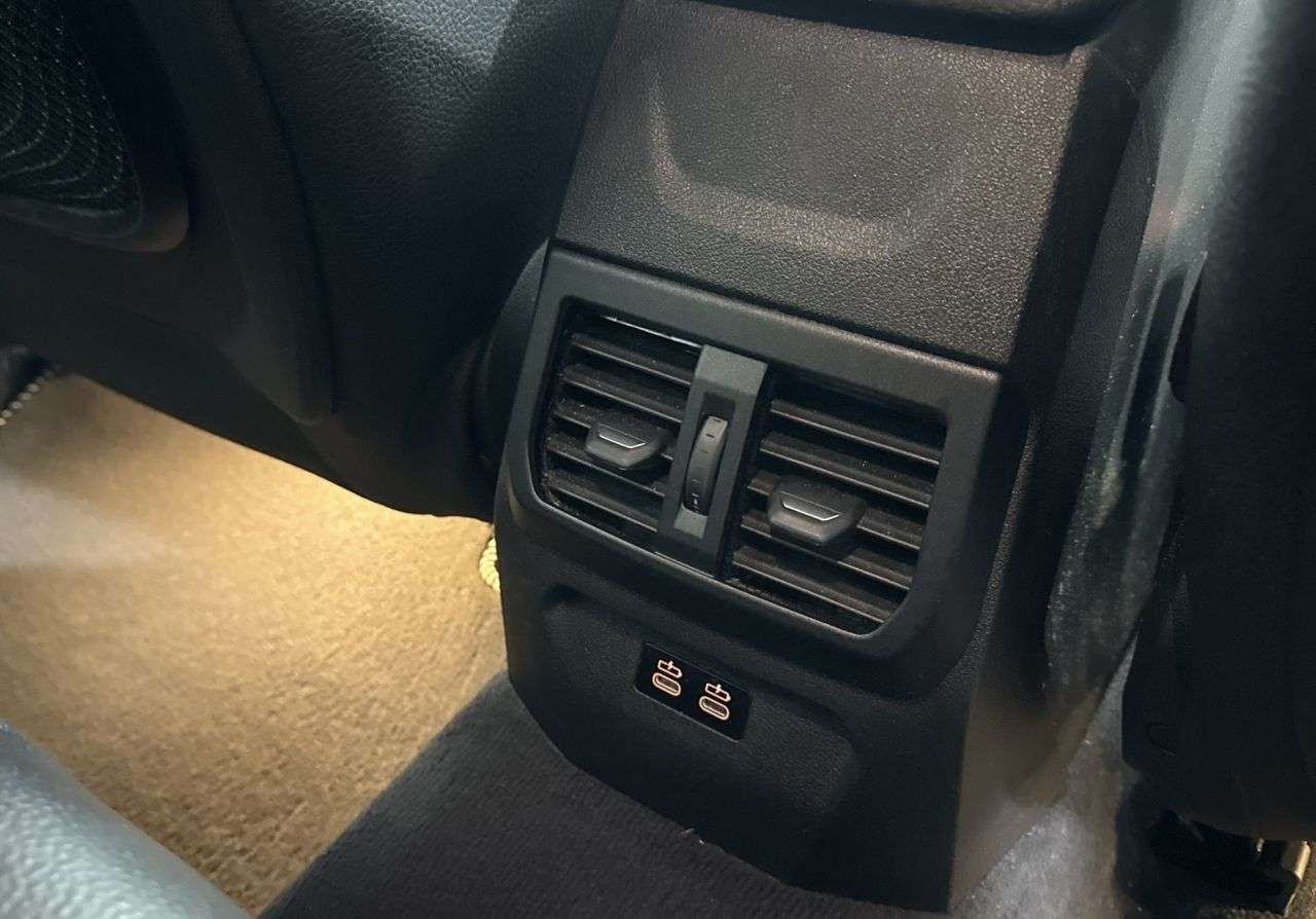 2019 BMW 1 SERIES 2019 BMW 1 SERIES