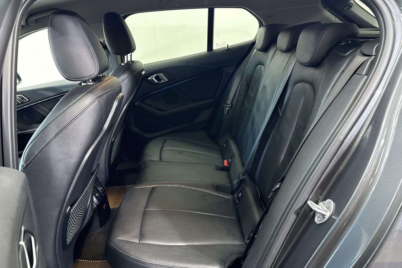 2019 BMW 1 SERIES 2019 BMW 1 SERIES