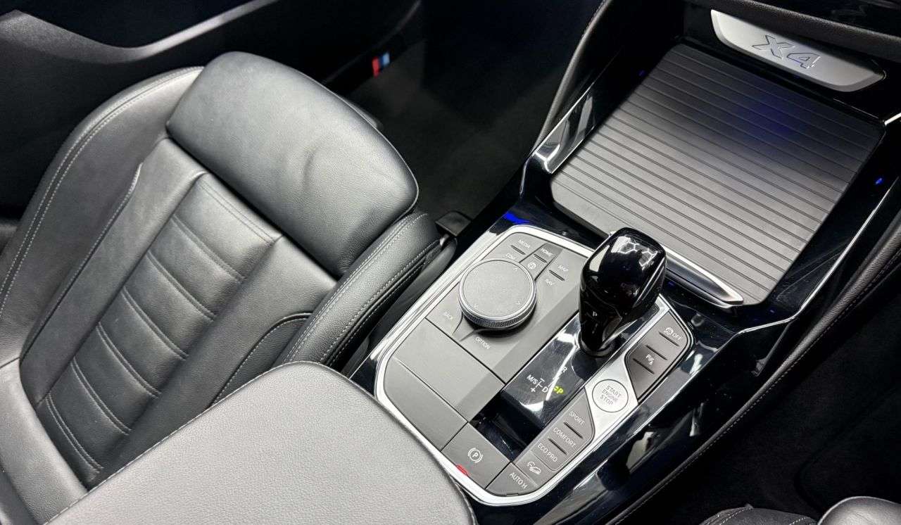 2021 BMW X4 2021 BMW X4