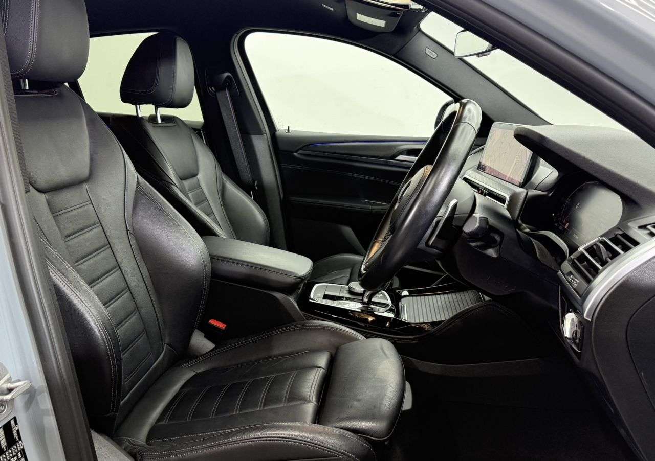 2021 BMW X4 2021 BMW X4