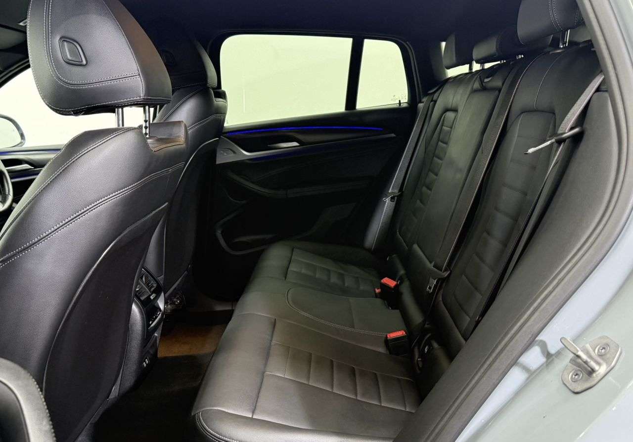 2021 BMW X4 2021 BMW X4