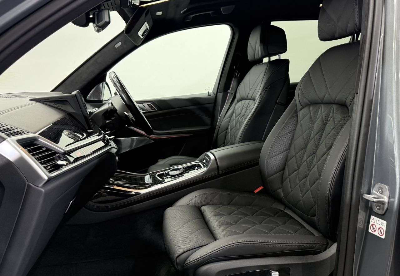 2023 BMW X7 2023 BMW X7