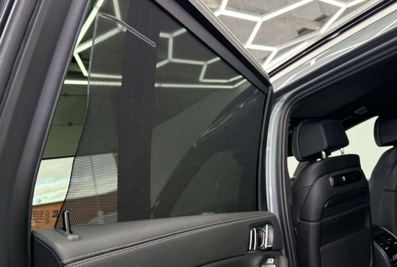 2023 BMW X7 2023 BMW X7