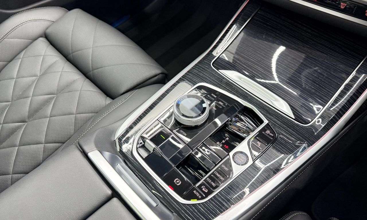 2023 BMW X7 2023 BMW X7