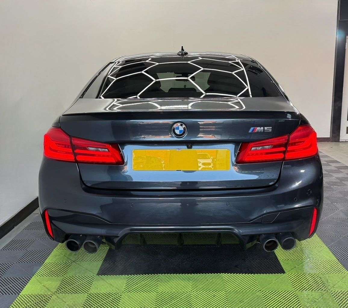 2018 BMW M5 2018 BMW M5