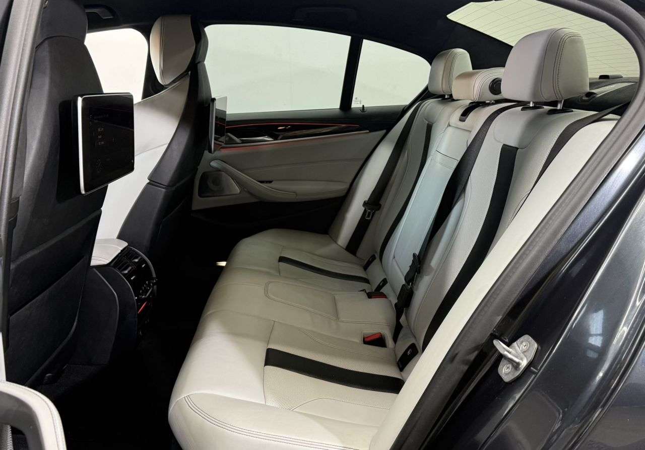 2018 BMW M5 2018 BMW M5