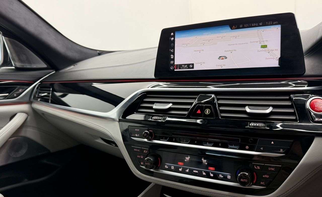 2018 BMW M5 2018 BMW M5