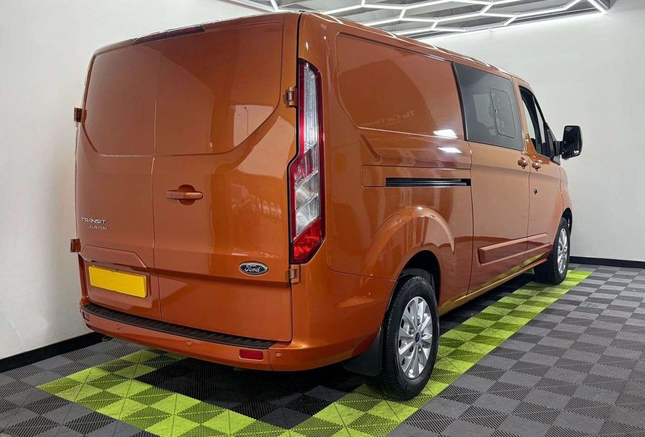 A 2021 FORD TRANSIT CUSTOM 2.0 320 EcoBlue Limited Crew Van Double Cab 5dr Diesel Manual L2 H1 Euro 6 A 2021 FORD TRANSIT CUSTOM 2.0 320 EcoBlue Limited Crew Van Double Cab 5dr Diesel Manual L2 H1 Euro 6