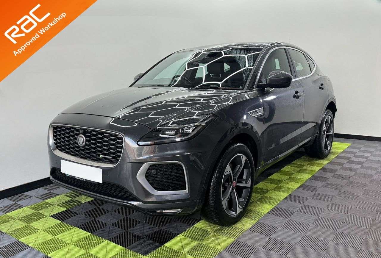 A 2021 JAGUAR E-PACE 1.5 P300e 12.17kWh R-Dynamic SE SUV 5dr Petrol Plug-in Hybrid Auto AWD Euro A 2021 JAGUAR E-PACE 1.5 P300e 12.17kWh R-Dynamic SE SUV 5dr Petrol Plug-in Hybrid Auto AWD Euro