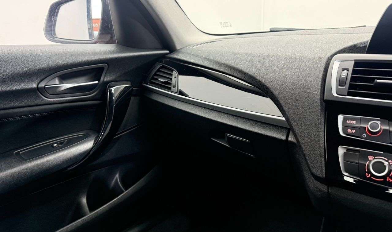 2017 BMW 1 SERIES 2017 BMW 1 SERIES