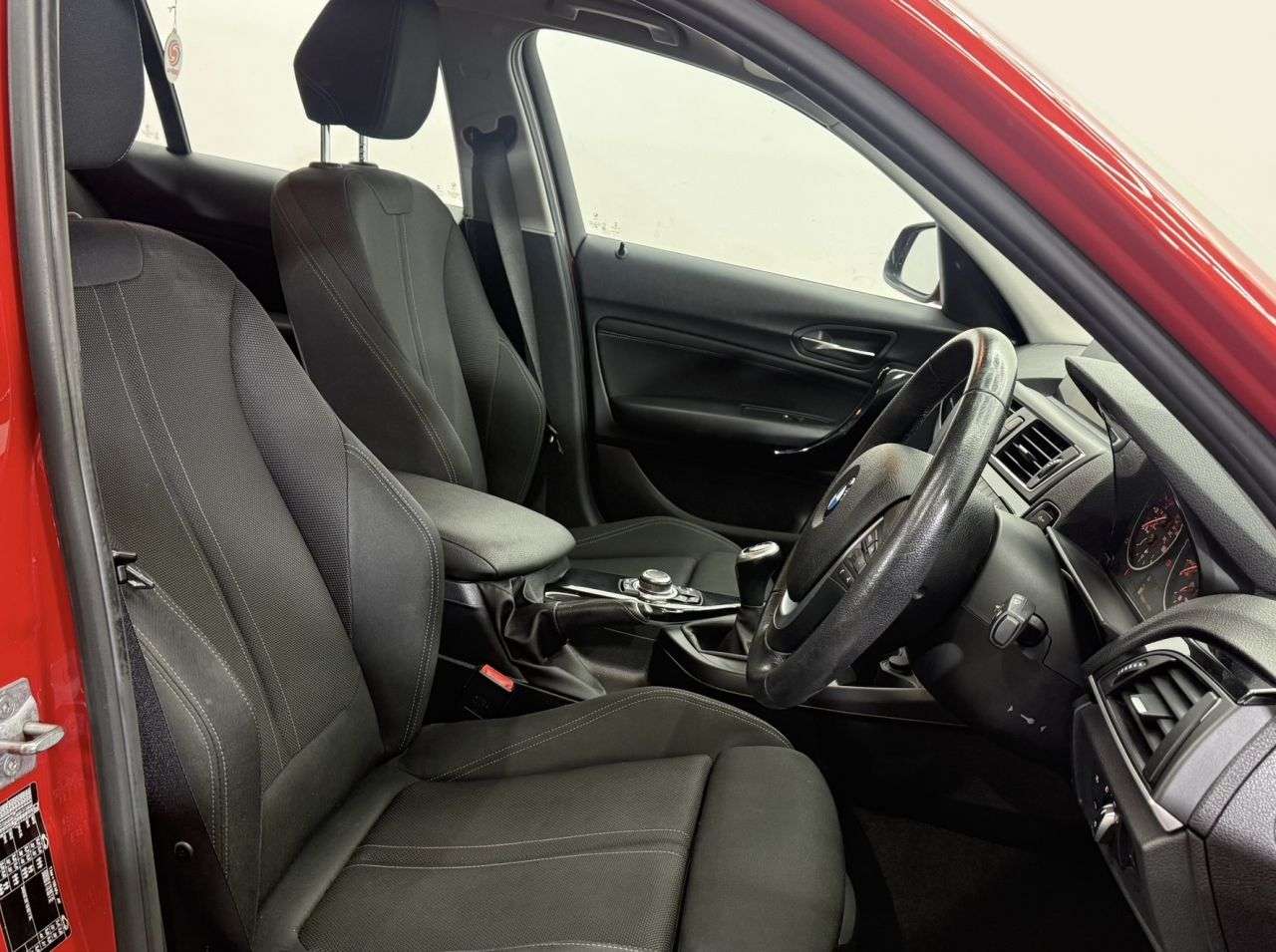 2017 BMW 1 SERIES 2017 BMW 1 SERIES