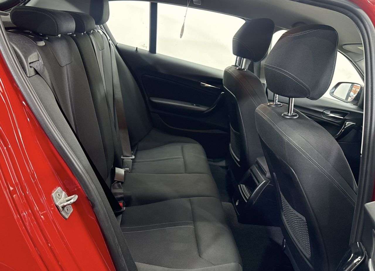 2017 BMW 1 SERIES 2017 BMW 1 SERIES