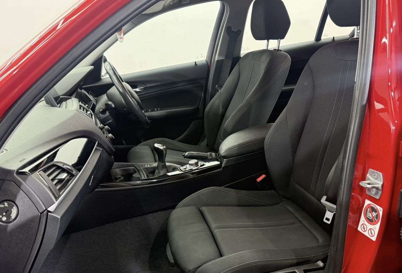 2017 BMW 1 SERIES 2017 BMW 1 SERIES