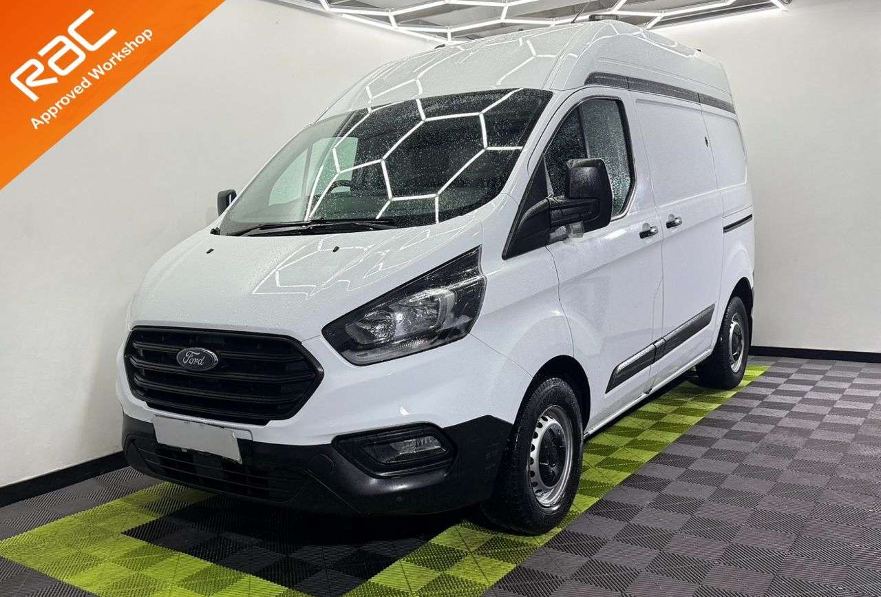 A 2020 FORD TRANSIT CUSTOM 2.0 300 EcoBlue Leader Panel Van 5dr Diesel Manual L1 H2 Euro 6 (s/s) (105 A 2020 FORD TRANSIT CUSTOM 2.0 300 EcoBlue Leader Panel Van 5dr Diesel Manual L1 H2 Euro 6 (s/s) (105