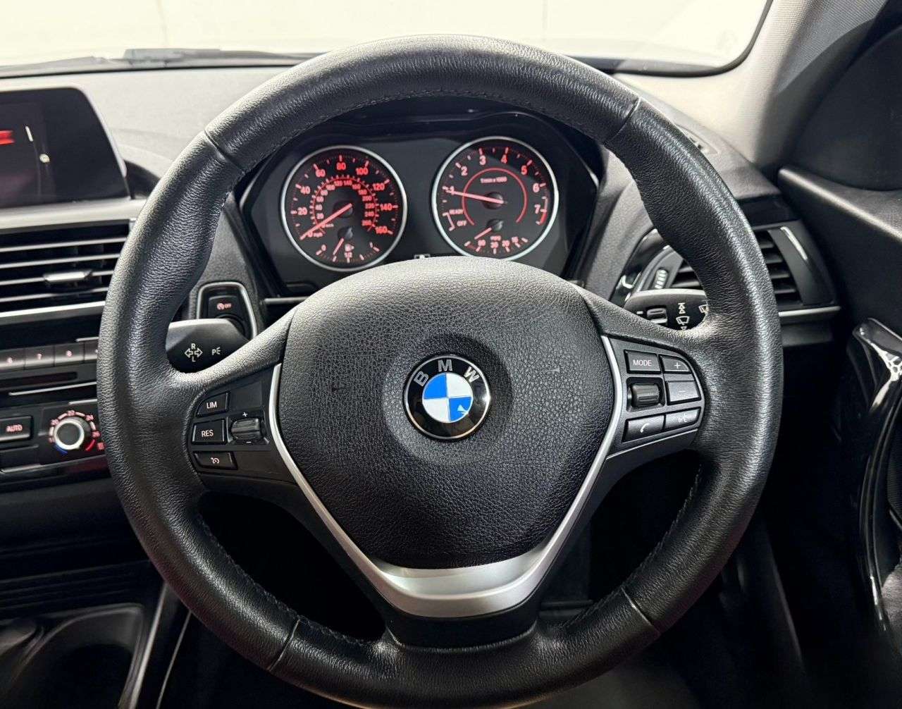 2017 BMW 1 SERIES 2017 BMW 1 SERIES