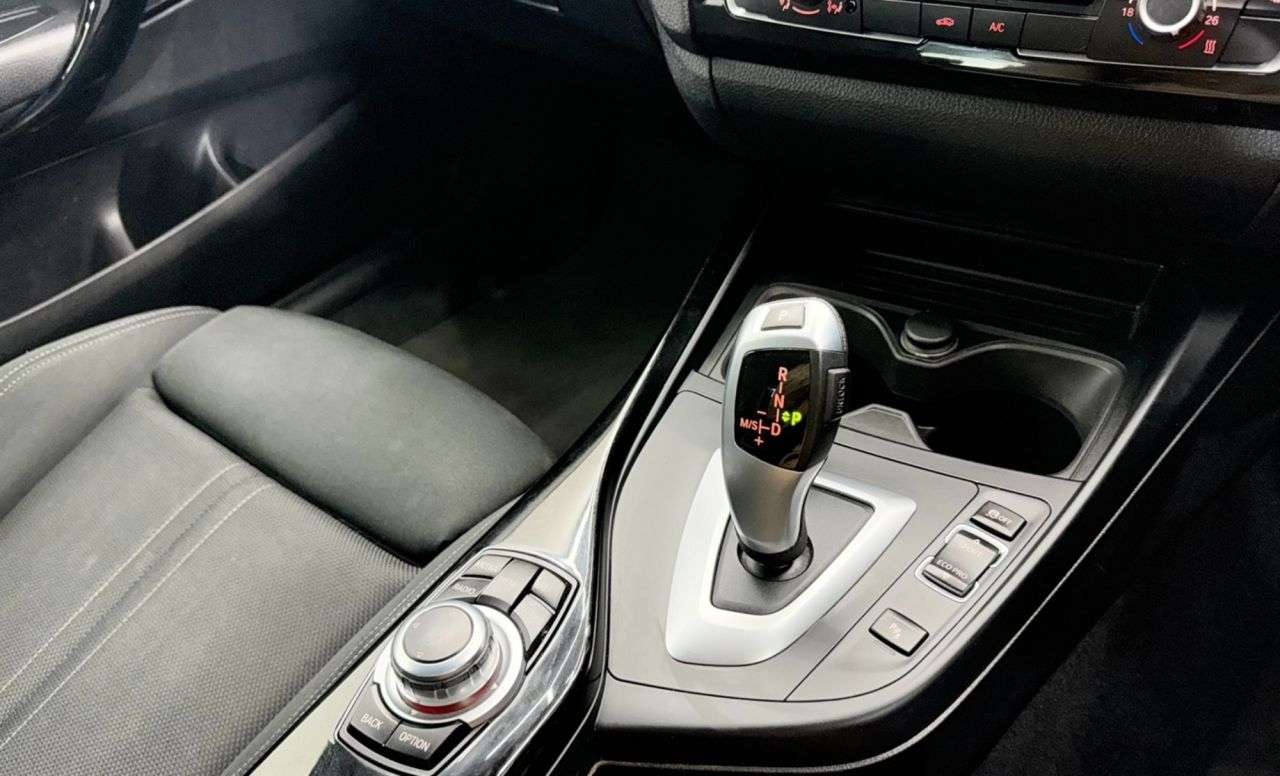 2017 BMW 1 SERIES 2017 BMW 1 SERIES