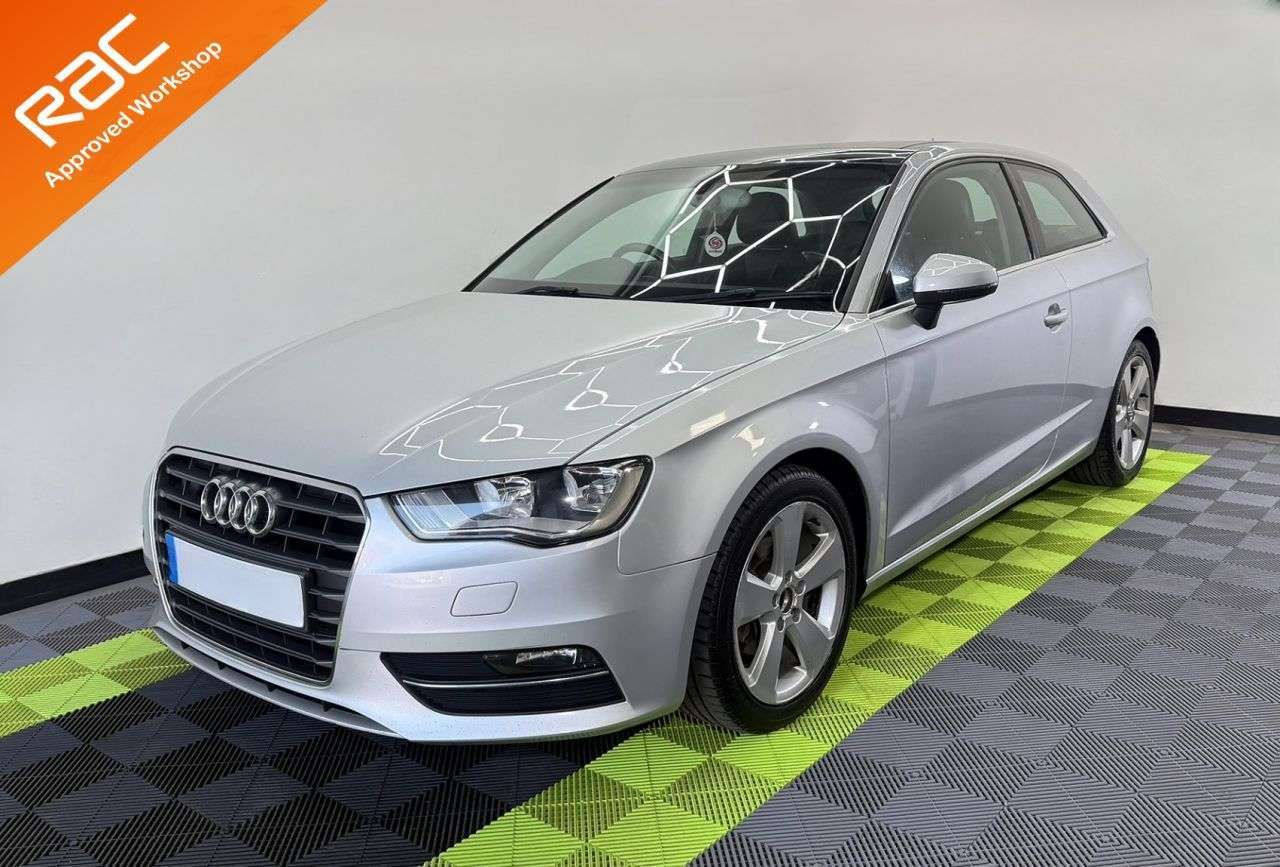A 2013 AUDI A3 1.4 TFSI Sport Hatchback 3dr Petrol Manual Euro 5 (s/s) (122 ps) A 2013 AUDI A3 1.4 TFSI Sport Hatchback 3dr Petrol Manual Euro 5 (s/s) (122 ps)