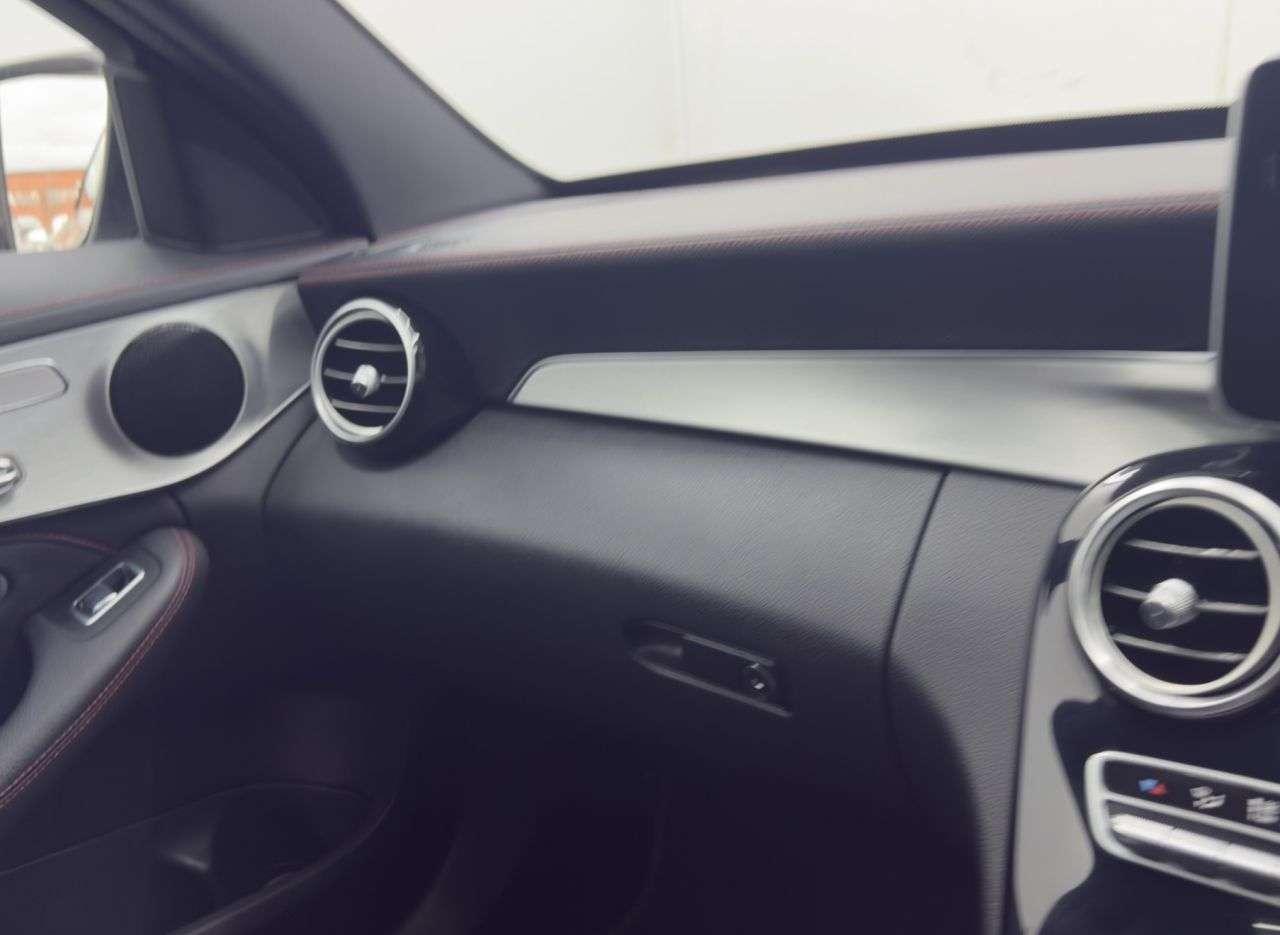 2017 MERCEDES C CLASS 2017 MERCEDES C CLASS