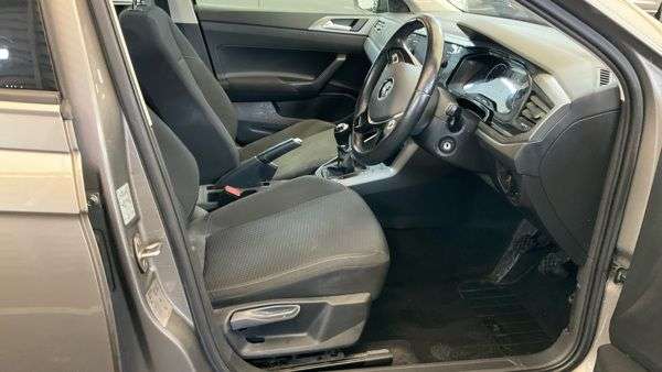 2018 VOLKSWAGEN POLO 2018 VOLKSWAGEN POLO