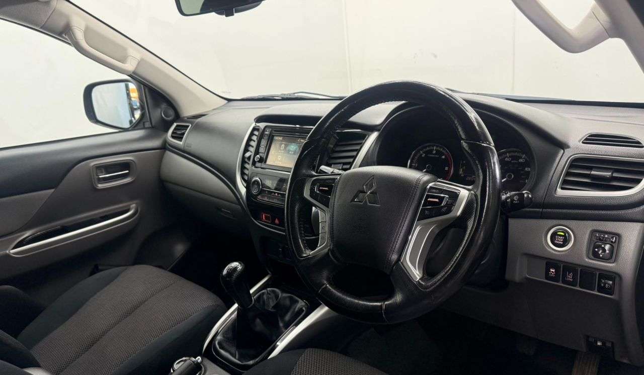 2018 MITSUBISHI L200 2018 MITSUBISHI L200