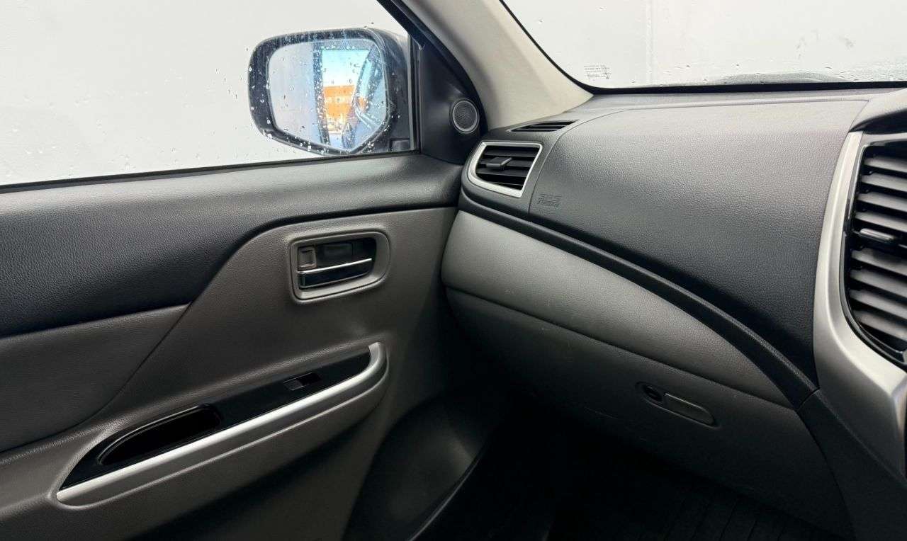 2018 MITSUBISHI L200 2018 MITSUBISHI L200