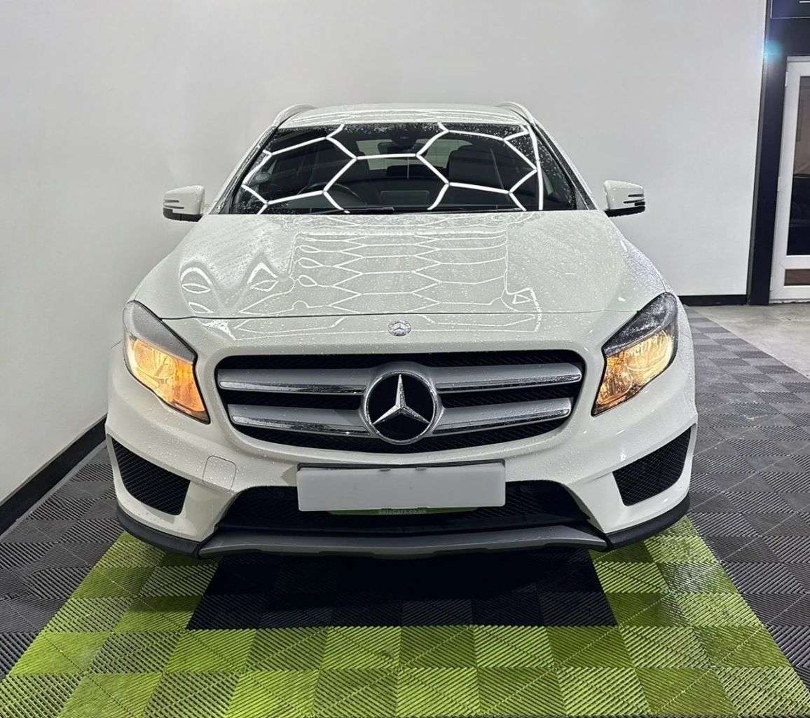 2016 MERCEDES-BENZ GLA220 2016 MERCEDES-BENZ GLA220