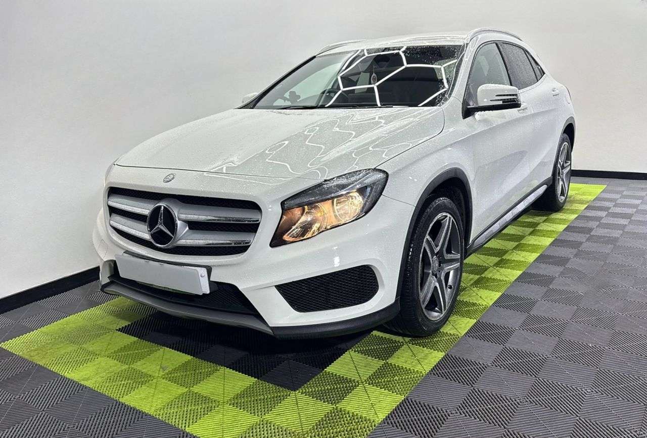 2016 MERCEDES-BENZ GLA220 2016 MERCEDES-BENZ GLA220