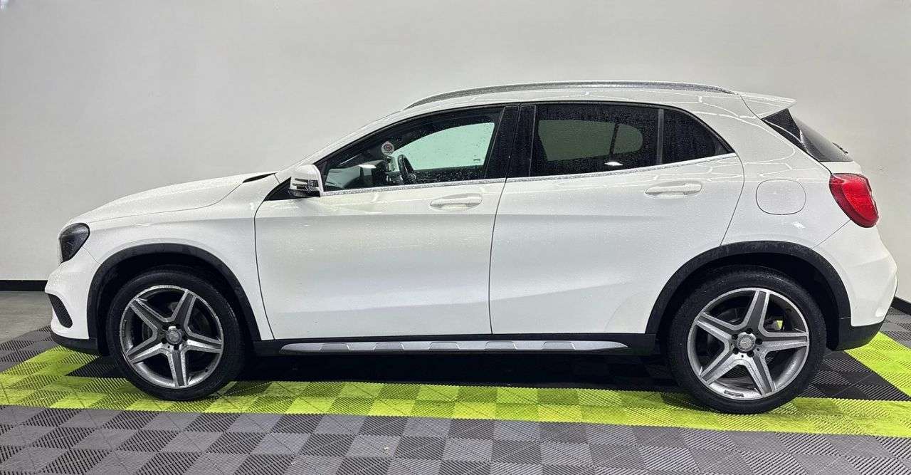 2016 MERCEDES-BENZ GLA220 2016 MERCEDES-BENZ GLA220