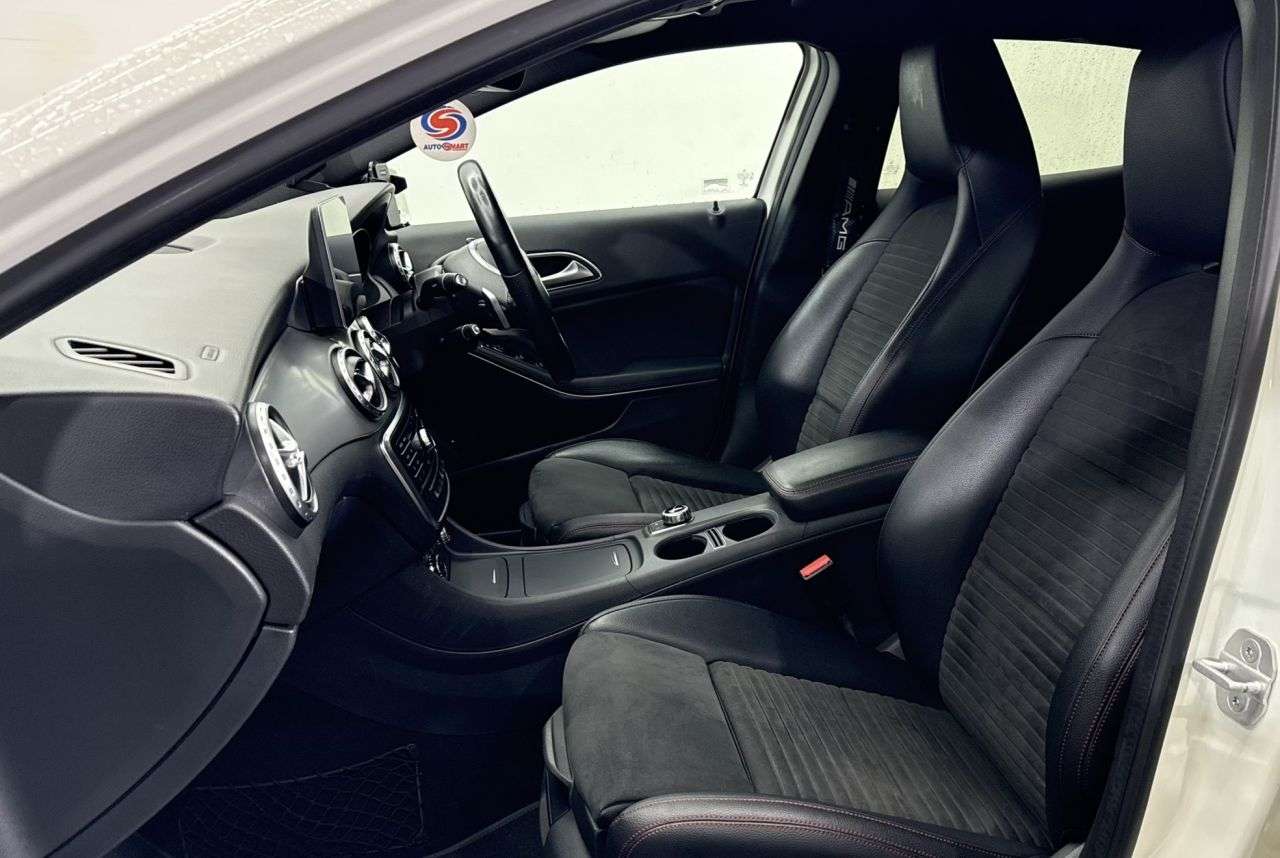 2016 MERCEDES-BENZ GLA220 2016 MERCEDES-BENZ GLA220