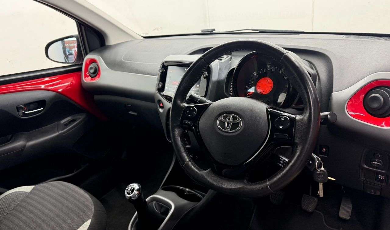 2019 TOYOTA AYGO 2019 TOYOTA AYGO