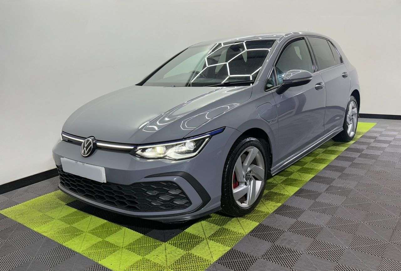 A 2021 VOLKSWAGEN GOLF 1.4 TSI 13kWh GTE Hatchback 5dr Petrol Plug-in Hybrid DSG Euro 6 (s/s) (245 A 2021 VOLKSWAGEN GOLF 1.4 TSI 13kWh GTE Hatchback 5dr Petrol Plug-in Hybrid DSG Euro 6 (s/s) (245