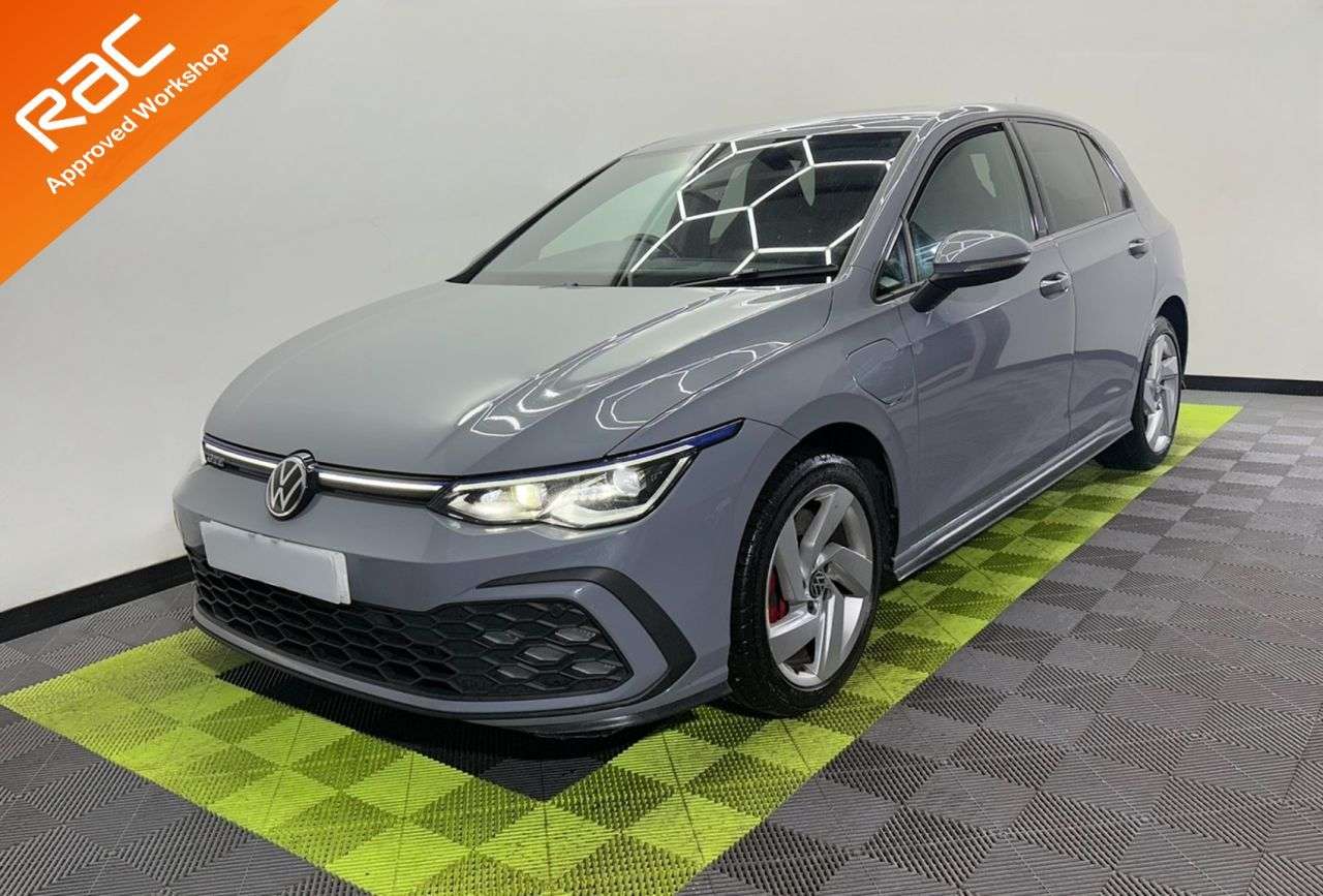 A 2021 VOLKSWAGEN GOLF 1.4 TSI 13kWh GTE Hatchback 5dr Petrol Plug-in Hybrid DSG Euro 6 (s/s) (245 A 2021 VOLKSWAGEN GOLF 1.4 TSI 13kWh GTE Hatchback 5dr Petrol Plug-in Hybrid DSG Euro 6 (s/s) (245