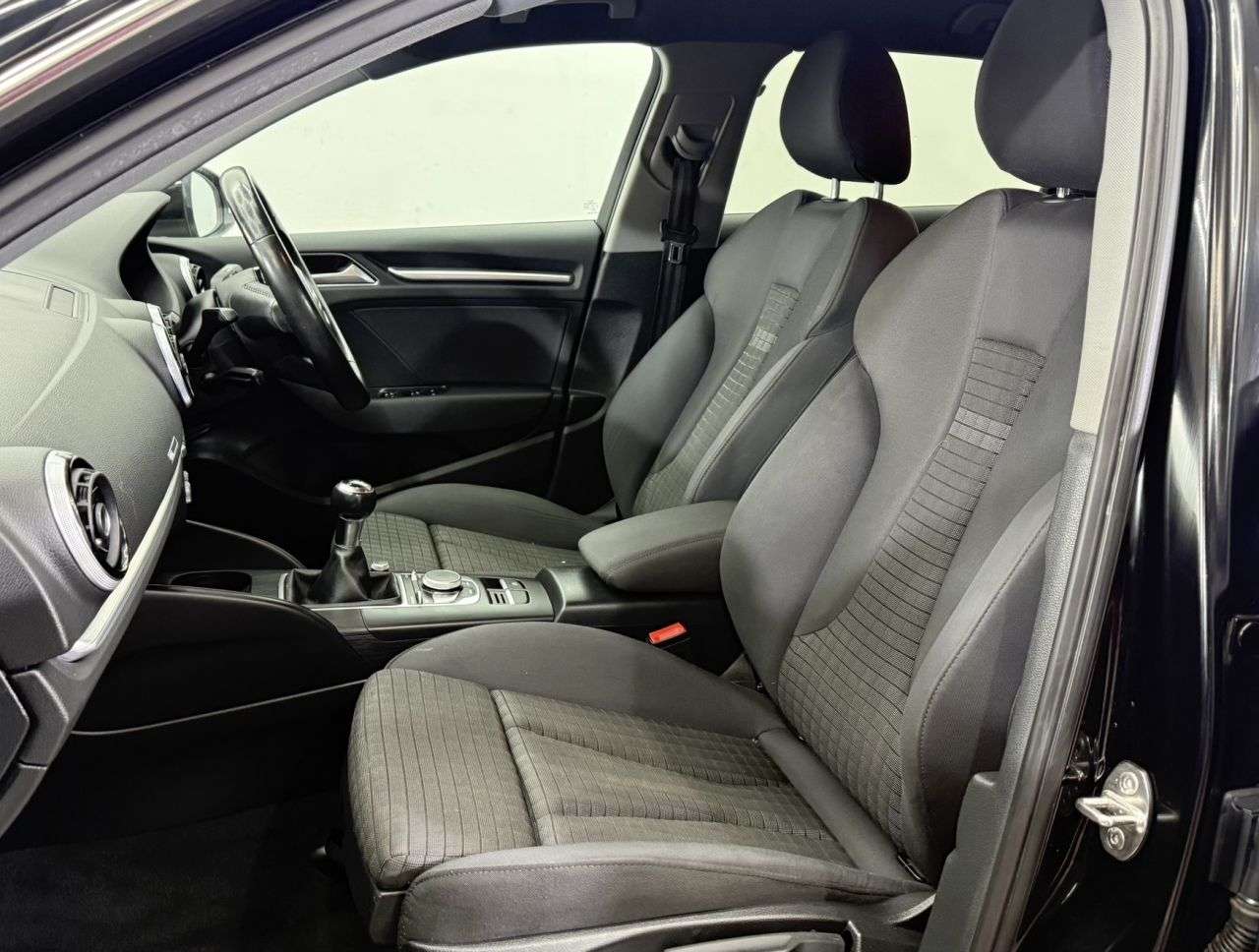 2016 AUDI A3 2016 AUDI A3