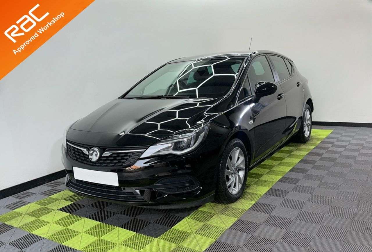 A 2020 VAUXHALL ASTRA 1.5 Turbo D Business Edition Nav Hatchback 5dr Diesel Manual Euro 6 (s/s) ( A 2020 VAUXHALL ASTRA 1.5 Turbo D Business Edition Nav Hatchback 5dr Diesel Manual Euro 6 (s/s) (