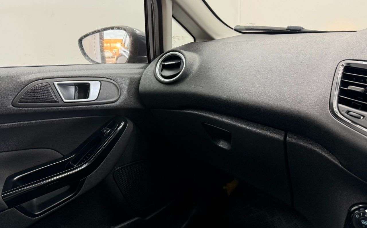 2015 FORD FIESTA 2015 FORD FIESTA