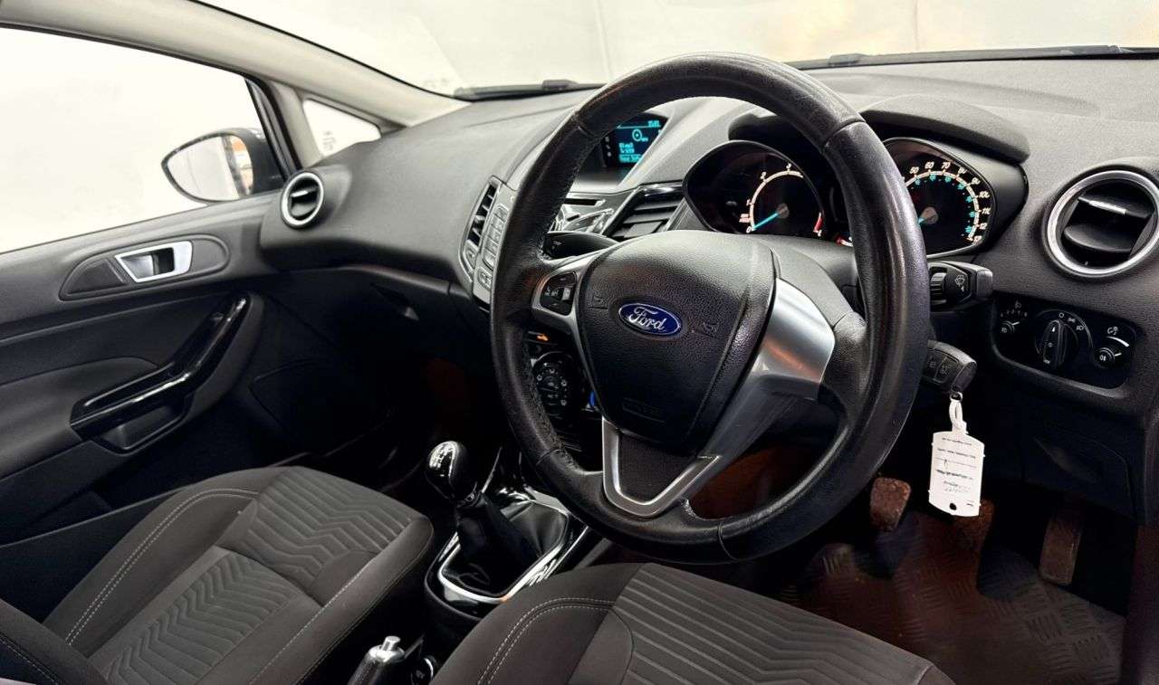 2015 FORD FIESTA 2015 FORD FIESTA
