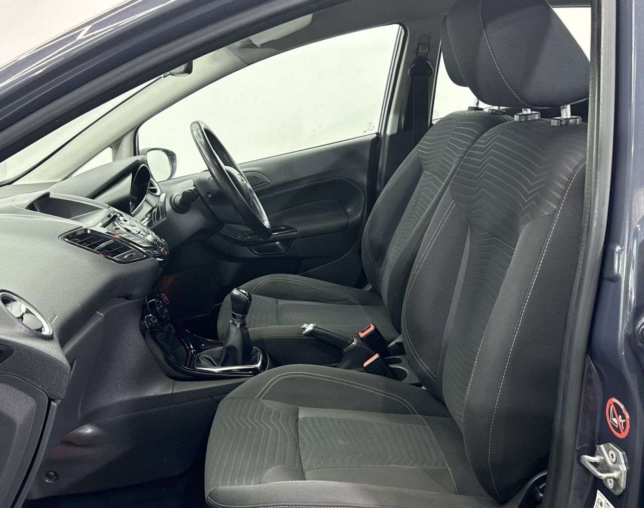 2015 FORD FIESTA 2015 FORD FIESTA