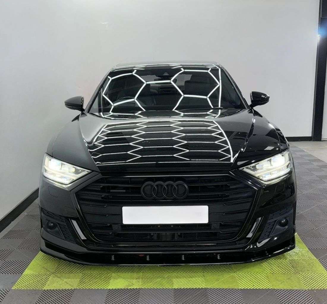 2020 AUDI A8 2020 AUDI A8