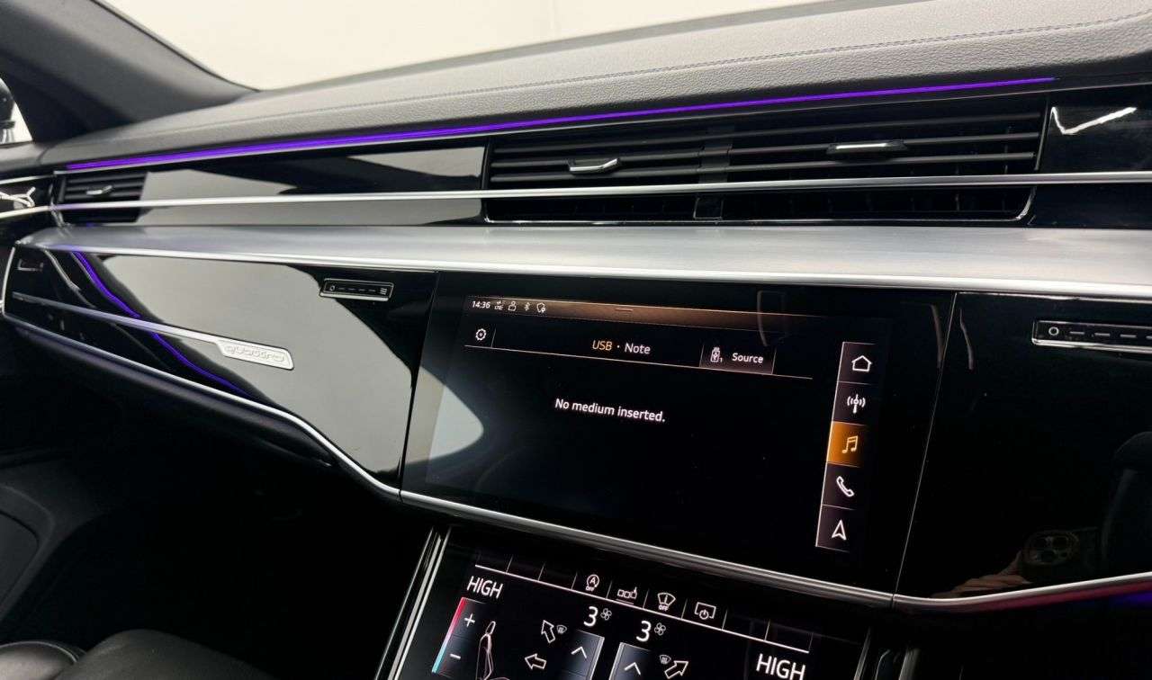 2020 AUDI A8 2020 AUDI A8